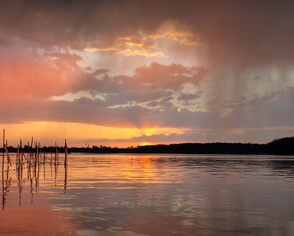 [2020-04-12] Vor dem großen Regen am Seddinsee [2020-04-12] Vor dem großen Regen am Seddinsee am 12.04.2020 18:43:17 Seddinsee Berlin Deutschland